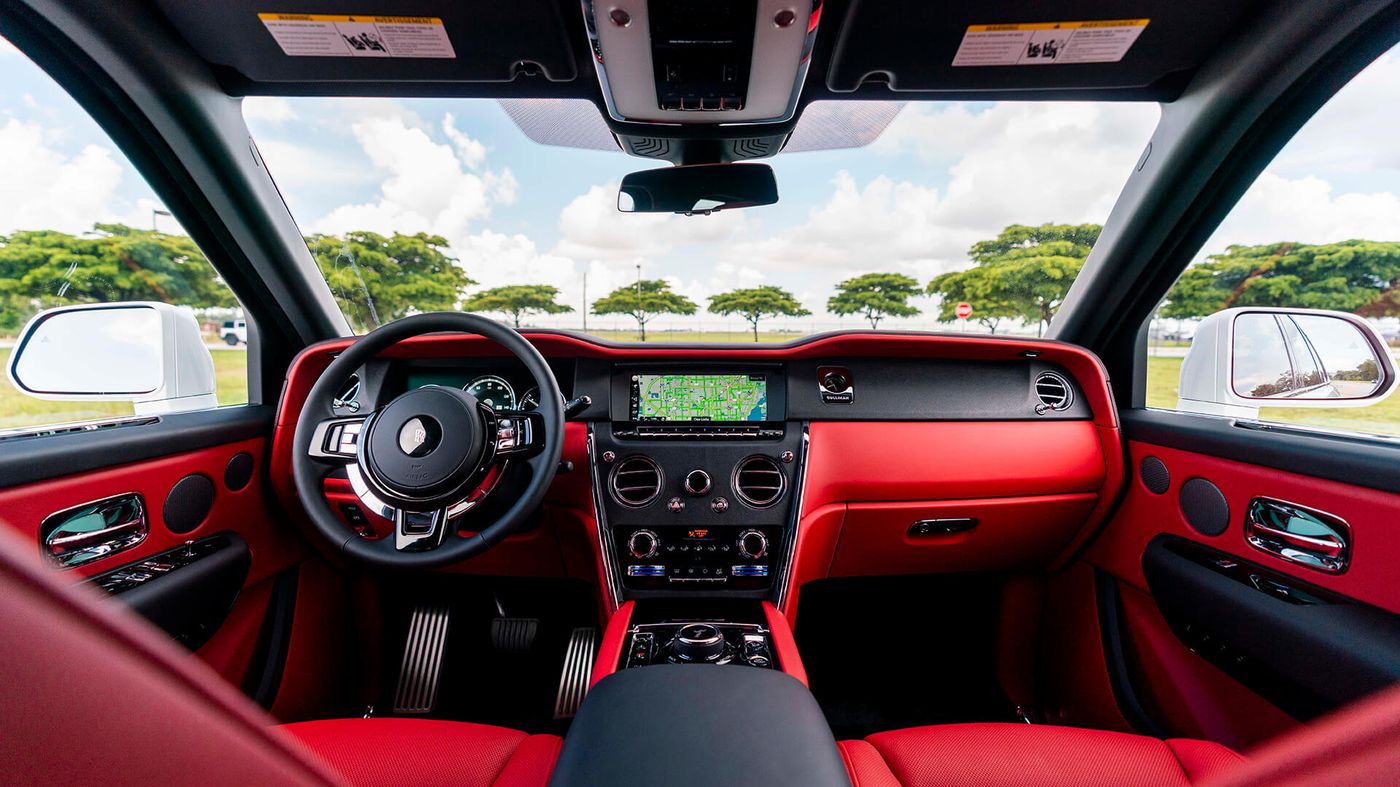 Rolls Royce Cullinan White