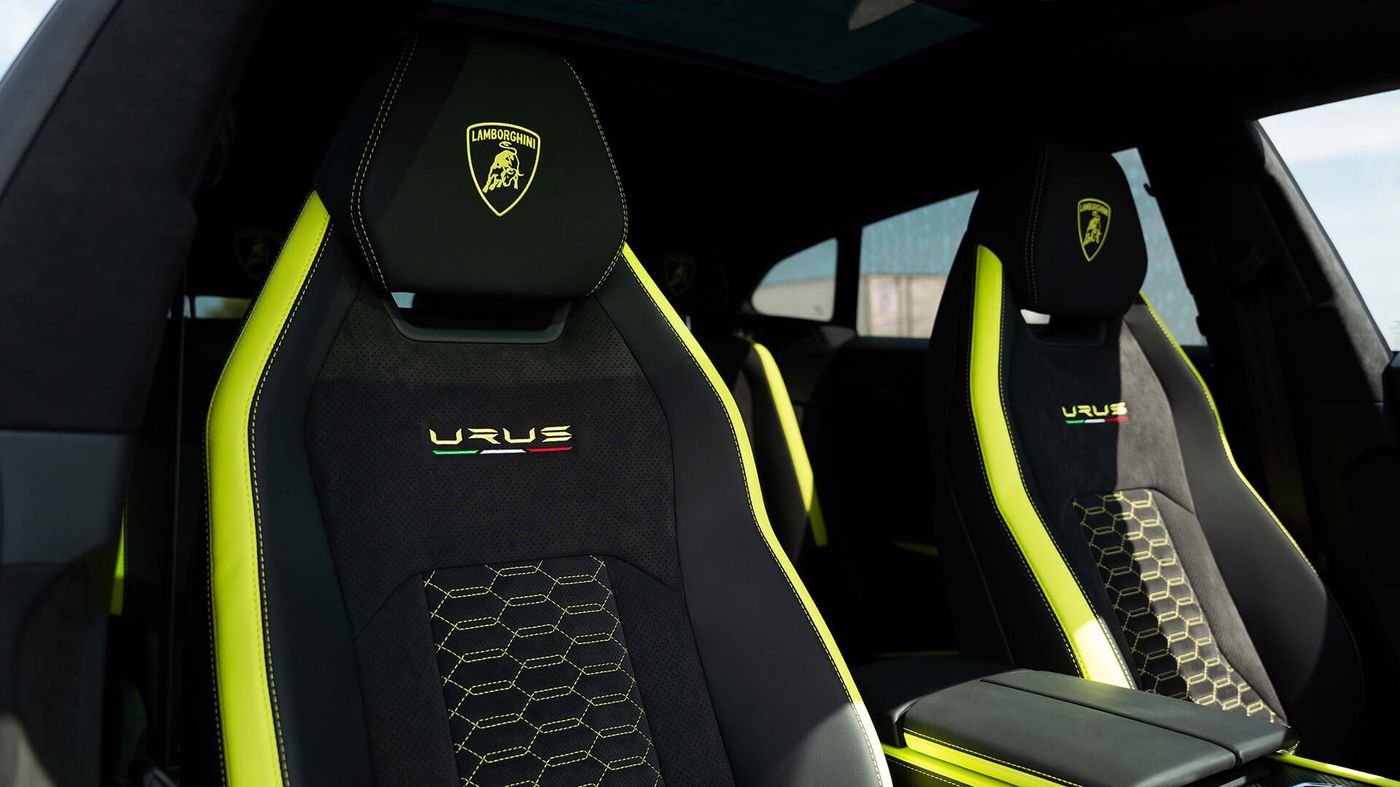 Lamborghini Urus Graphite Capsule