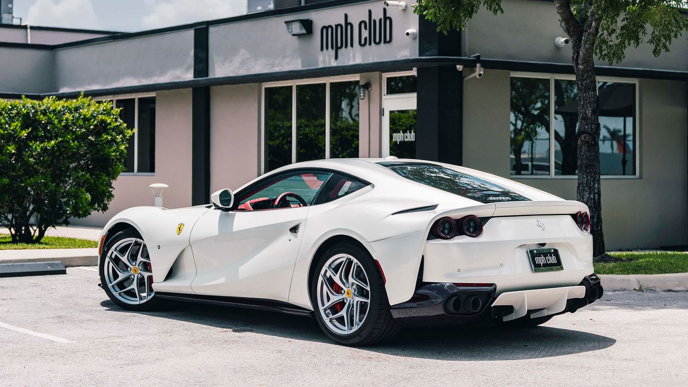 Ferrari 812 Superfast