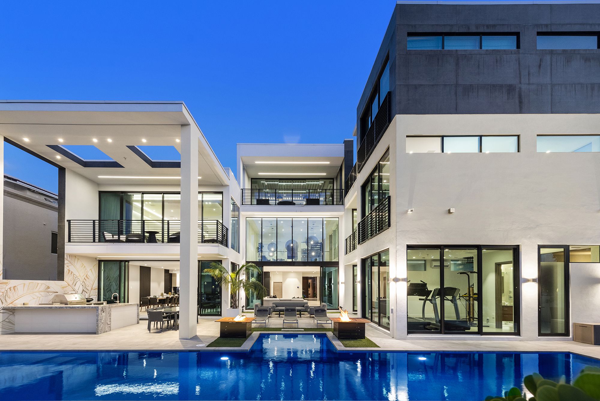 an aerial view of the outside of Boardwalk Mansion villa