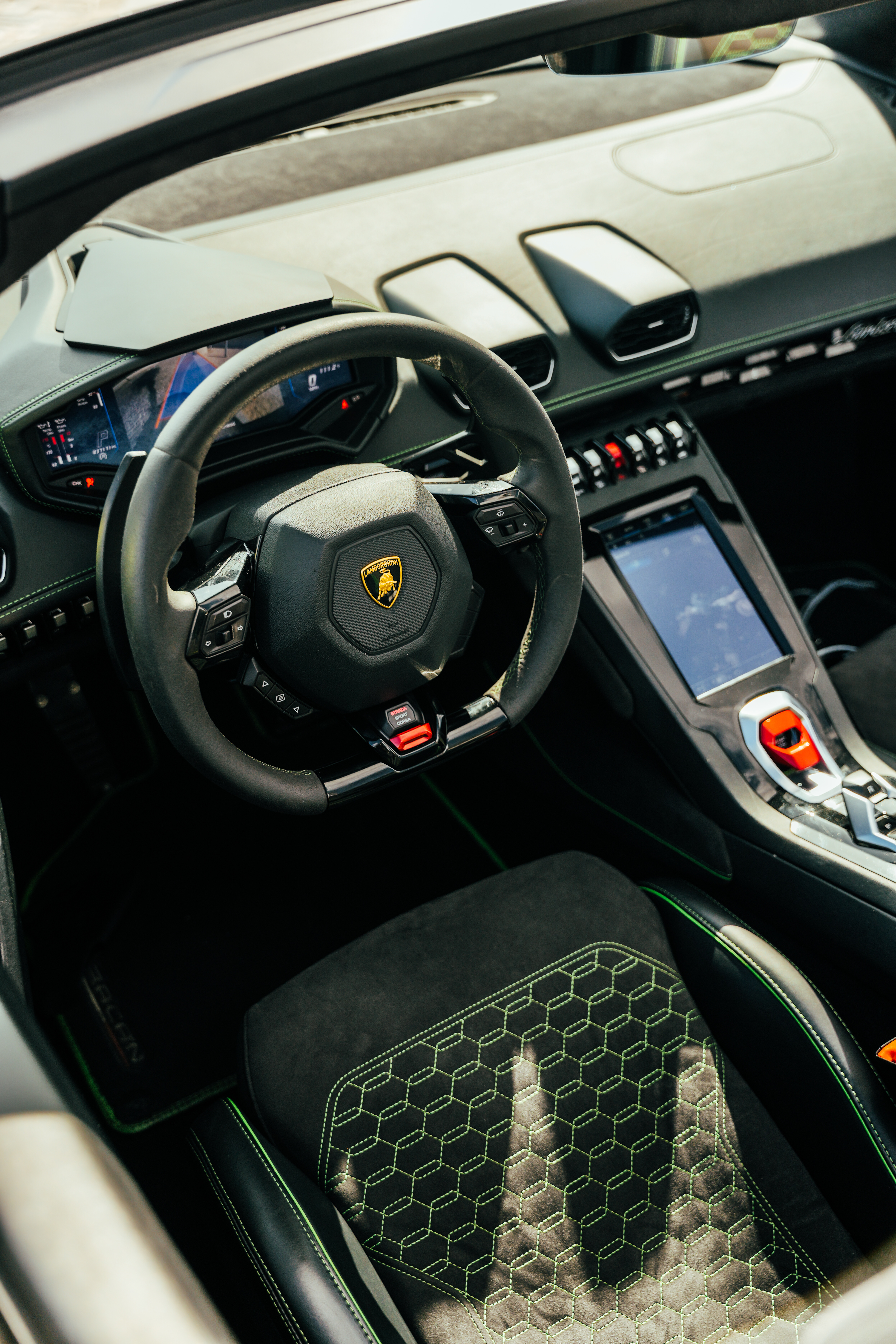 Lamborghini Evo Spyder Green