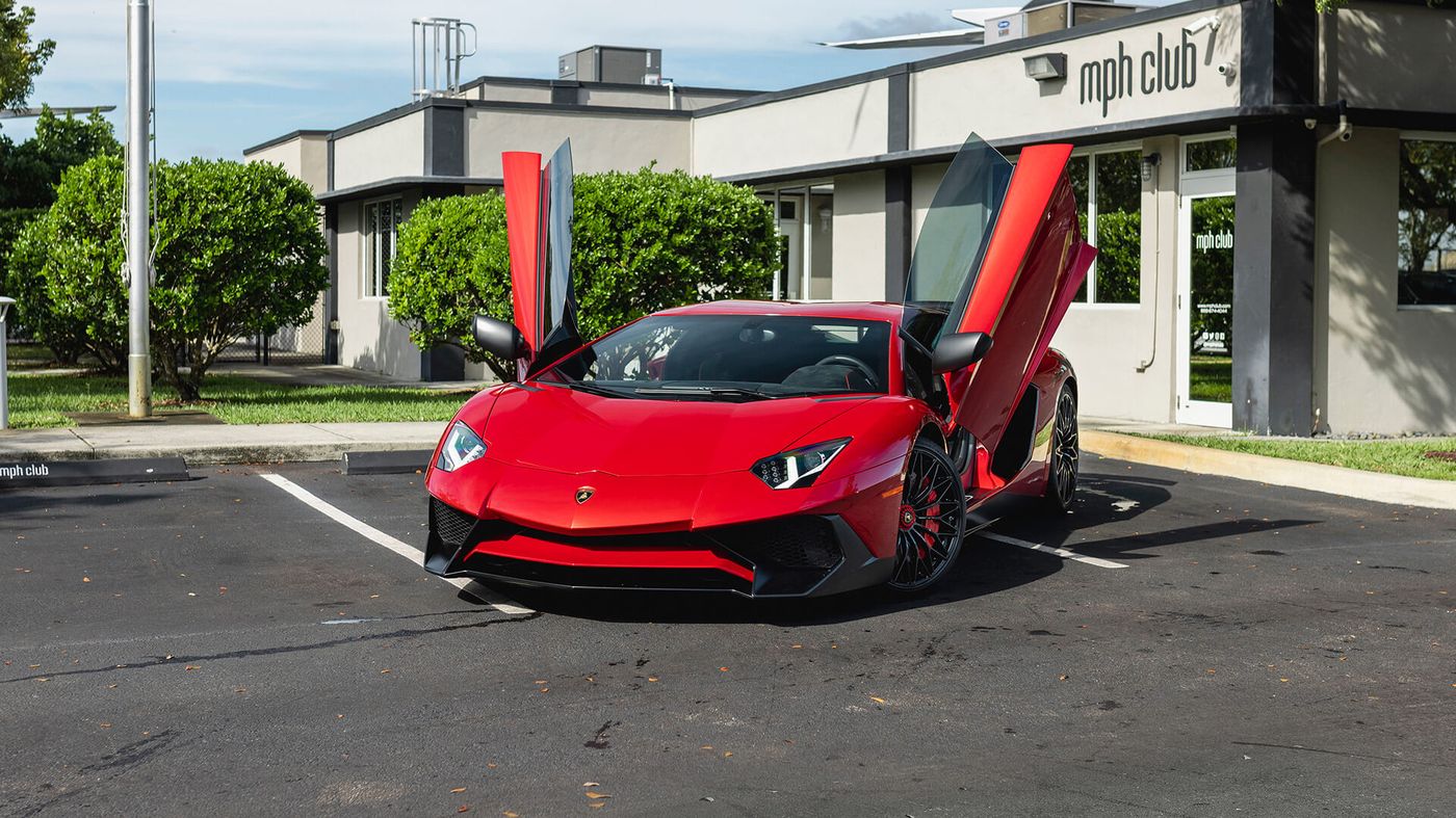 Lamborghini Aventador SV