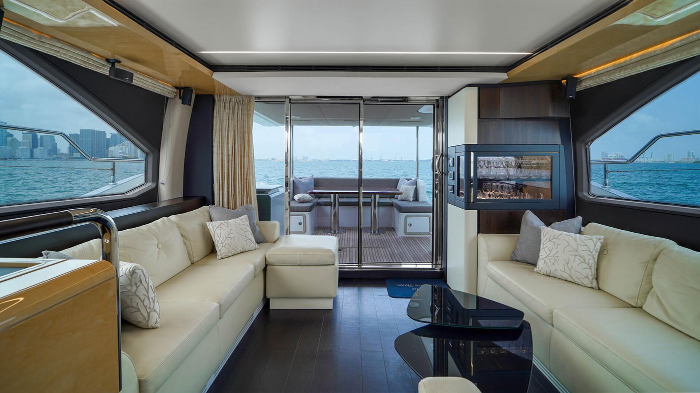 68ft Azimut