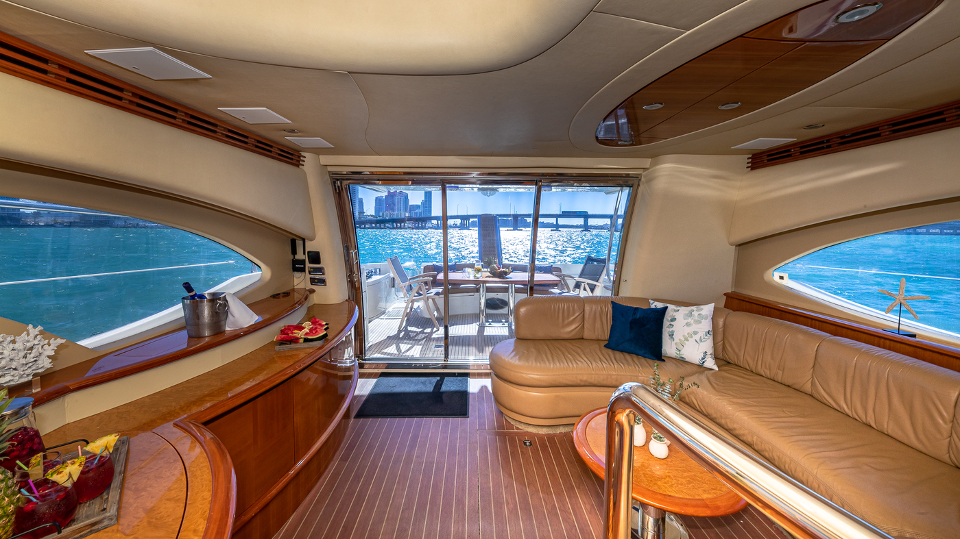Azimut "Priceless"