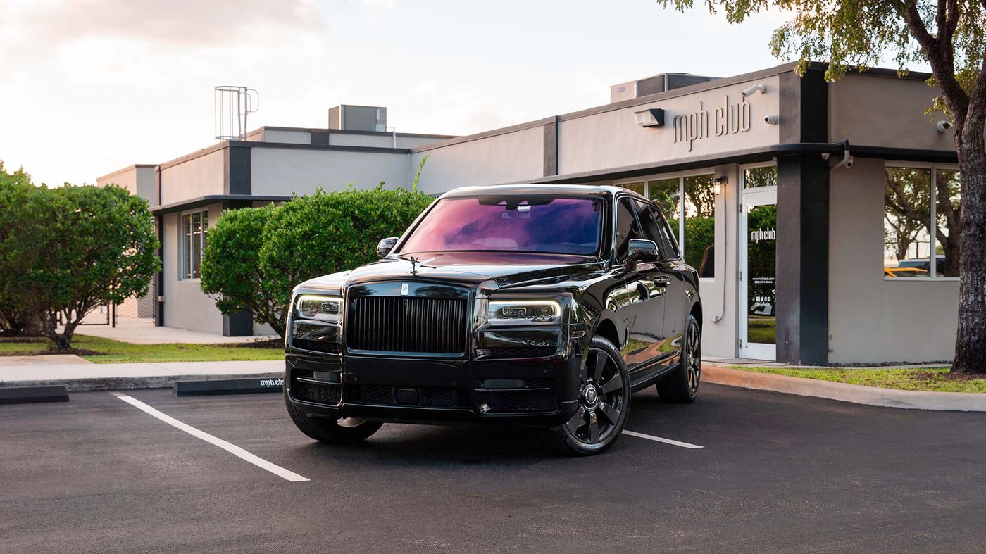 Rolls Royce Cullinan Black