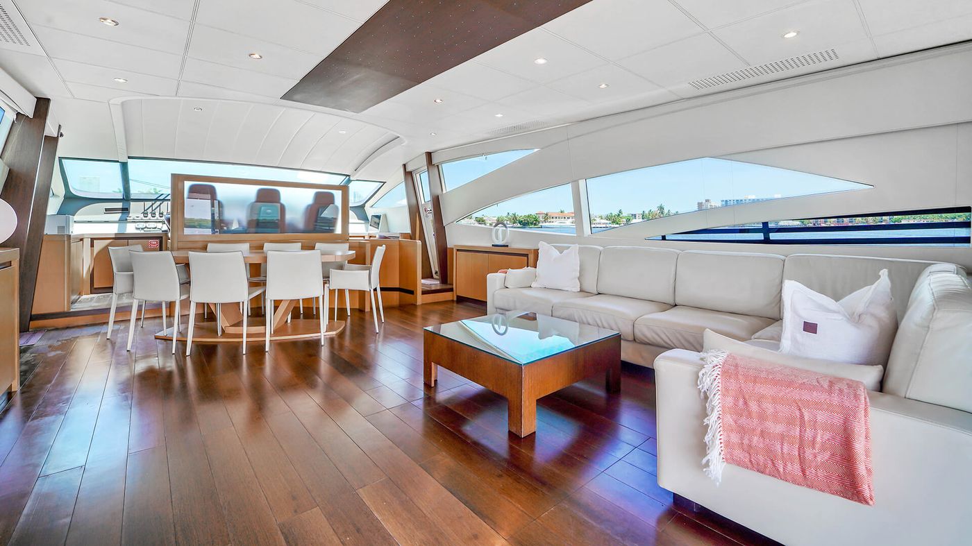 94ft Pershing