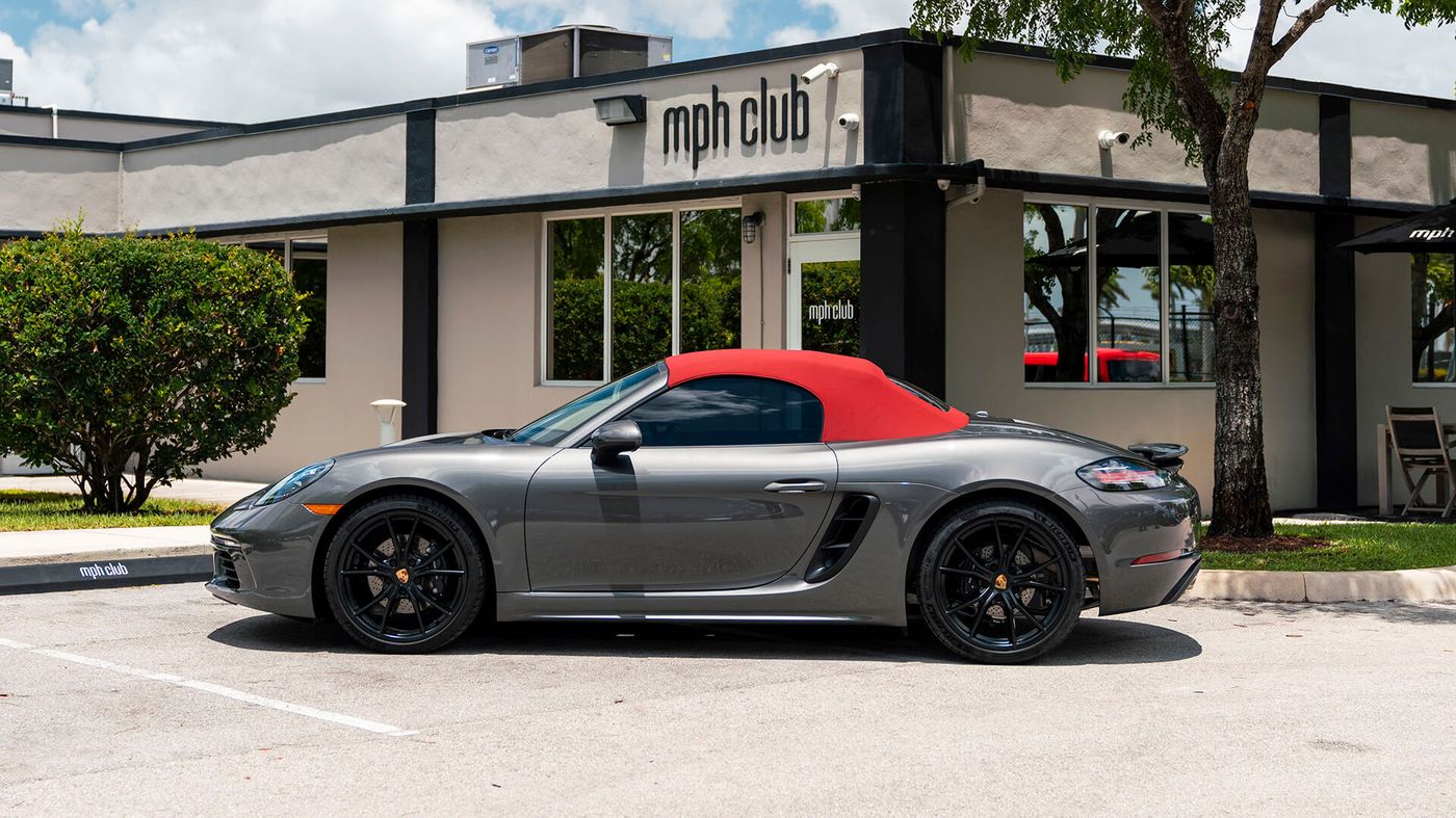 Porsche 718 Boxster