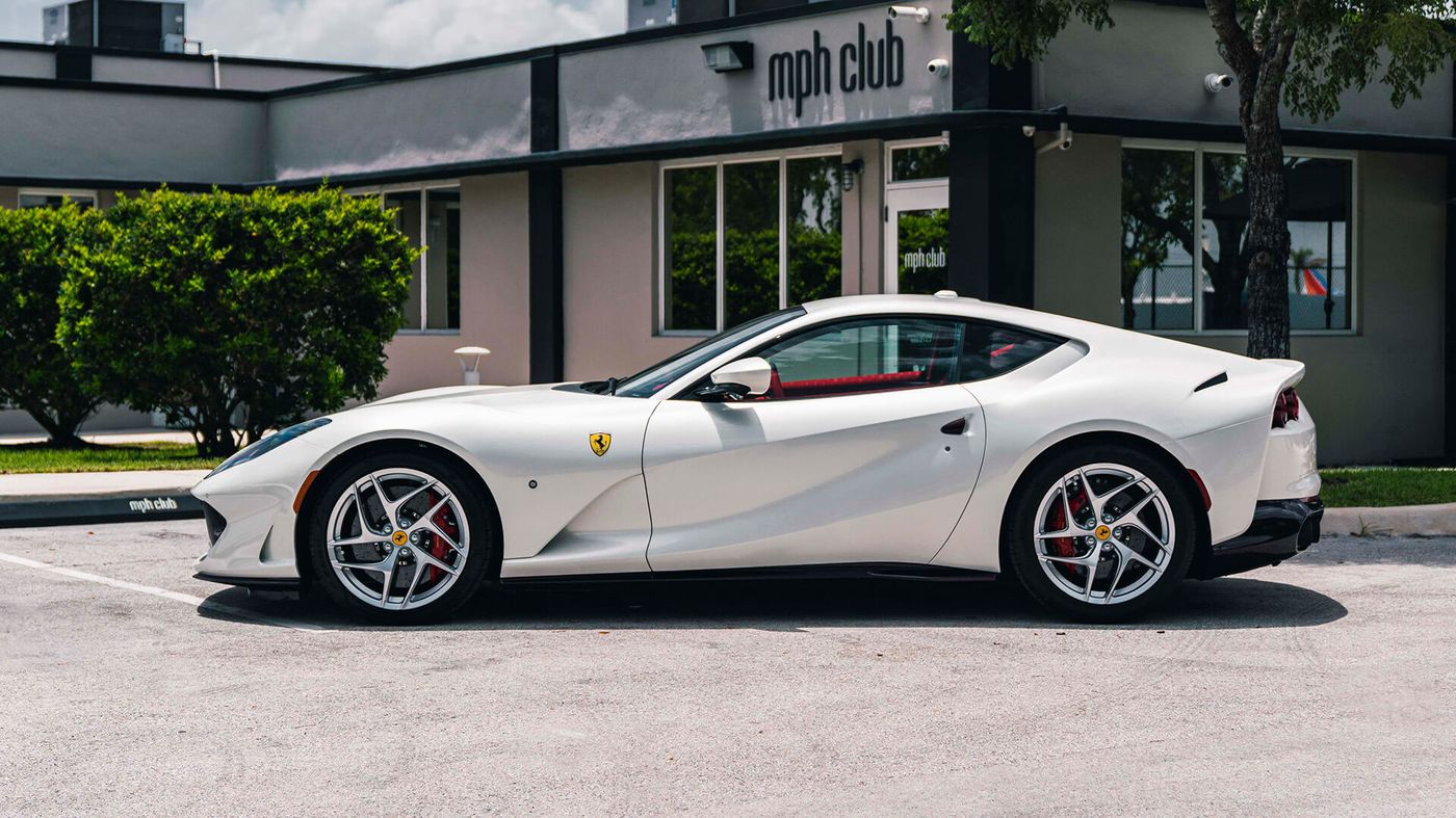 Ferrari 812 Superfast