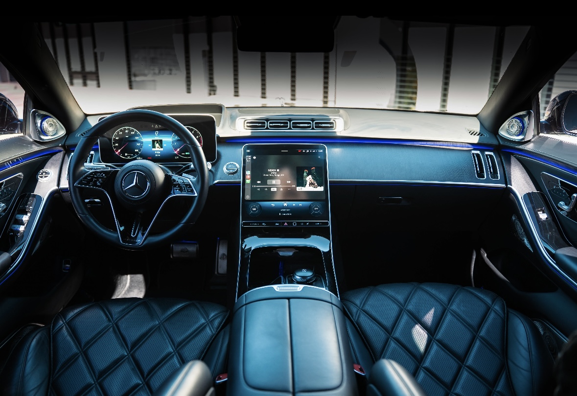 Mercedes Maybach Sedan