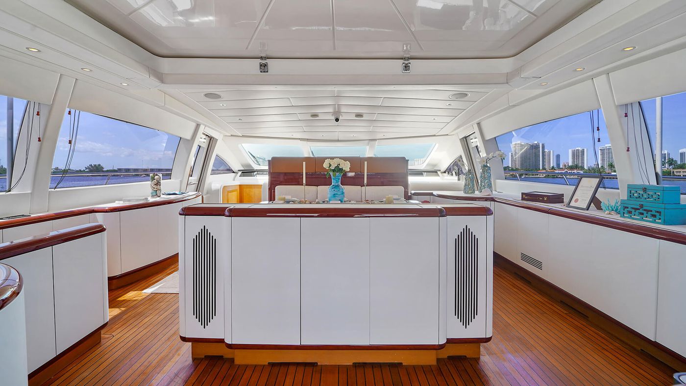 108ft Mangusta