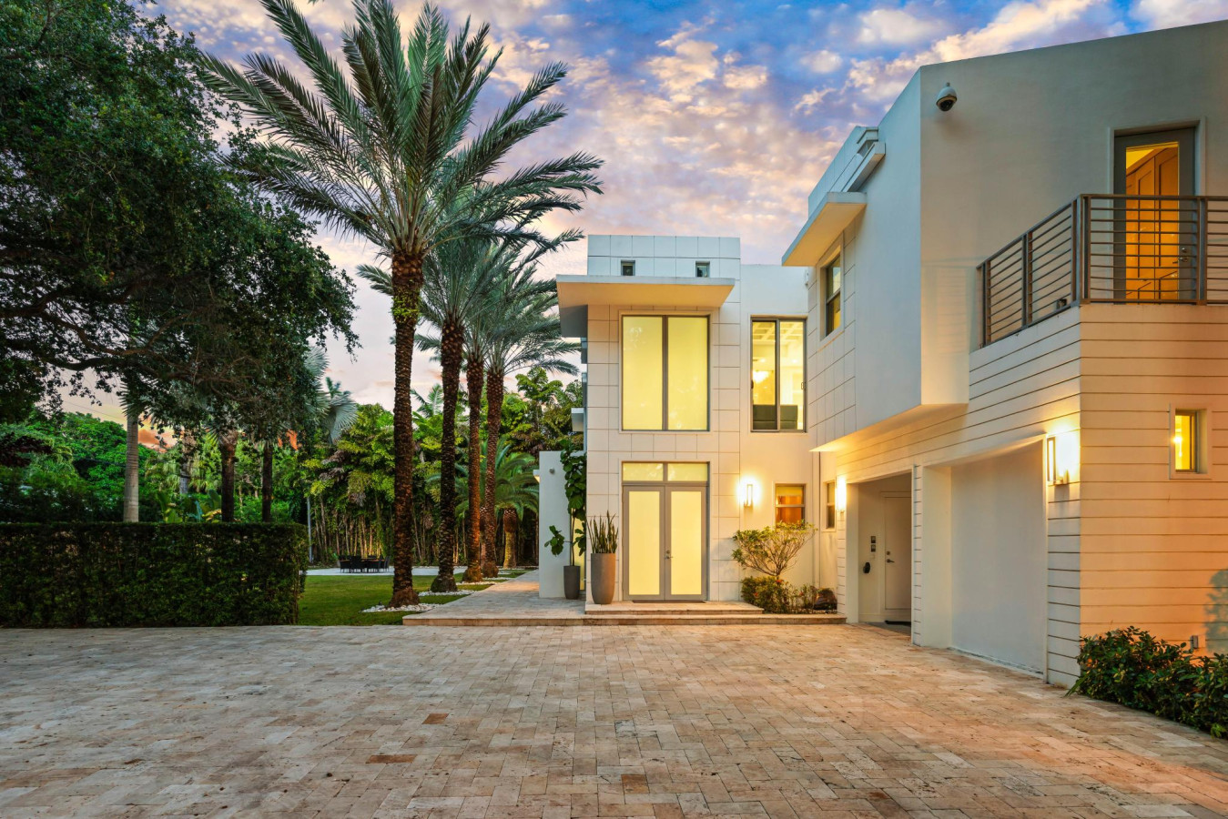 3917 s Le Jeune RD-2.jpg